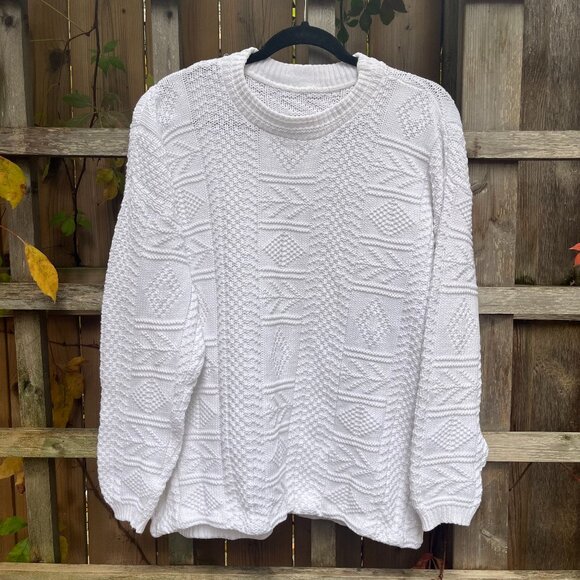 Vintage Textured White Knit Sweater 80s Minimalist Classic - Picture 1 of 3